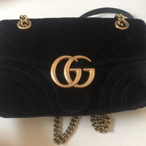 Gucci GG Marmont Black USED